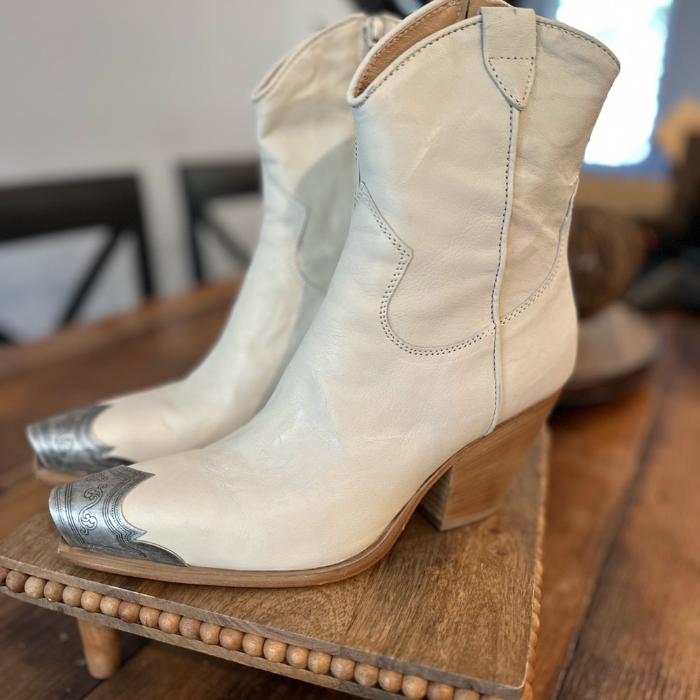 Free People Brayden Western Boots. Size 38 1/2. Brand New in Box
